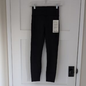NWT Lululemon In Movement Black High-Rise Tight 25" Inseam Size 4